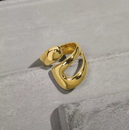 Sira Water Droplets Ring